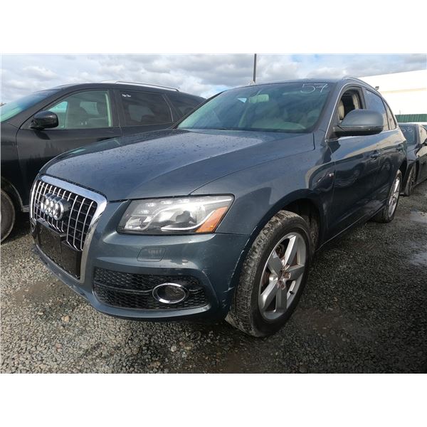 AUDI Q5 2011 ADT