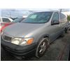 Image 1 : PONTIAC MONTANA 2004 T-DONATION