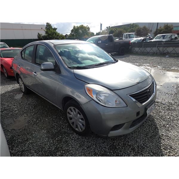 NISSAN VERSA 2012 T-2 DAYS