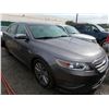 Image 1 : FORD TAURUS 2012 L/S-DONATION