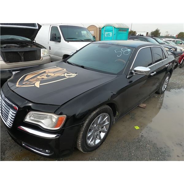 CHRYSLER 300 2012 O/S-TITLE