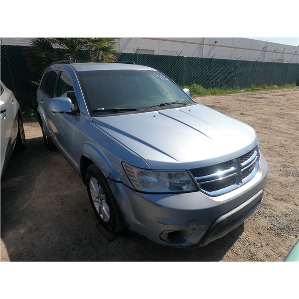 DODGE JOURNEY 2013 SALV/T