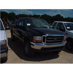 2000 FORD F250 EXTENDED CAB 4X4 PICKUP