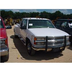 1998 CHEVROLET CREW CAB DUALLY 3500 PICKUP