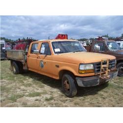 1992 FORD F350 CREW CAB SERVICE TRUCK