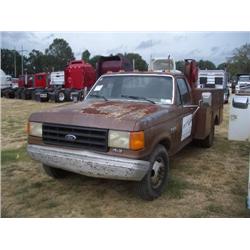 1987 FORD F350 FUEL & LUBE TRUCK