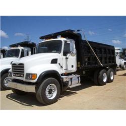 2005 MACK CV713 GRANITE T/A DUMP