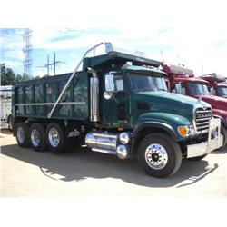 2004 MACK CV713 GRANITE TRI-AXLE DUMP