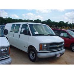 2002 CHEVROLET 1500 VAN