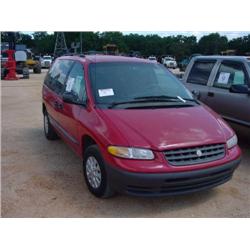 2000 CHRYSLER VOYAGER MINI VAN
