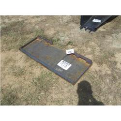 UNIVERSAL PLATE ATTACHMENT FITS SKID STEER