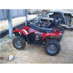 ARCTIC CAT 4X4 ATV