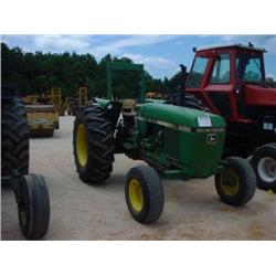 JOHN DEERE 2350 FARM TRACTOR