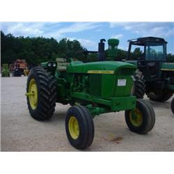 JOHN DEERE 4020 FARM TRACTOR