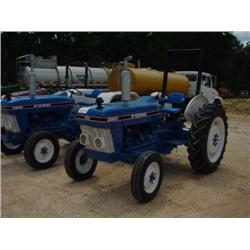 FORD 3910 FARM TRACTOR