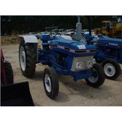 FORD 3910 FARM TRACTOR