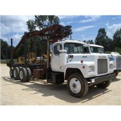 1976 MACK R685 TRI-AXLE LOG LOADER TRUCK S/N ST61605