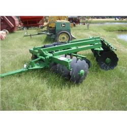 JOHN DEERE 7' OFFSET DISC HARROW