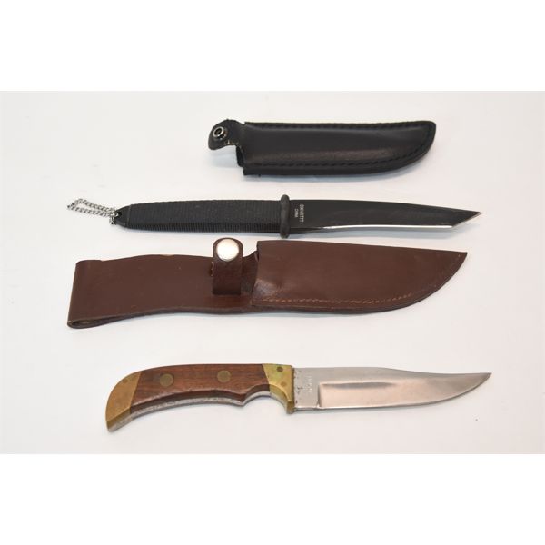 2 Sheathed Knives