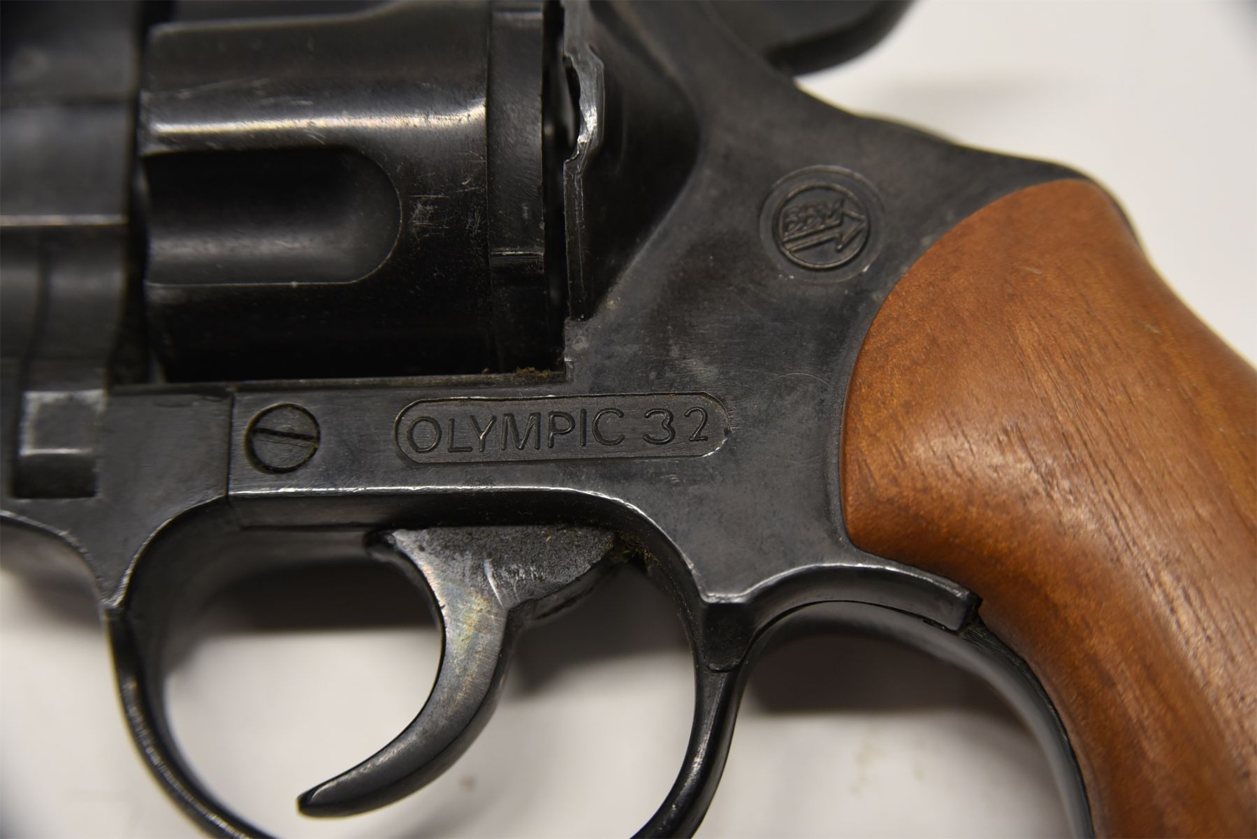 Bruni Olympic .32 BBM 5 Shot Blank Firing Revolver Made in Italy