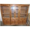 Image 1 : 3pc China Cabinet