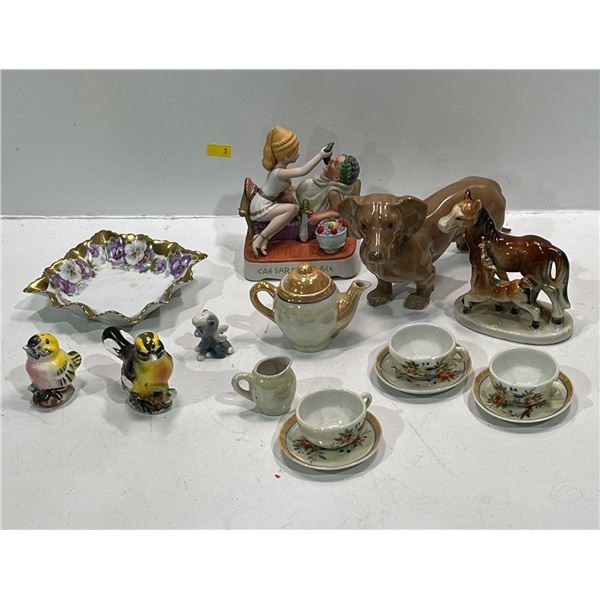 Collection of Decorative Ceramic Pieces 2-6H