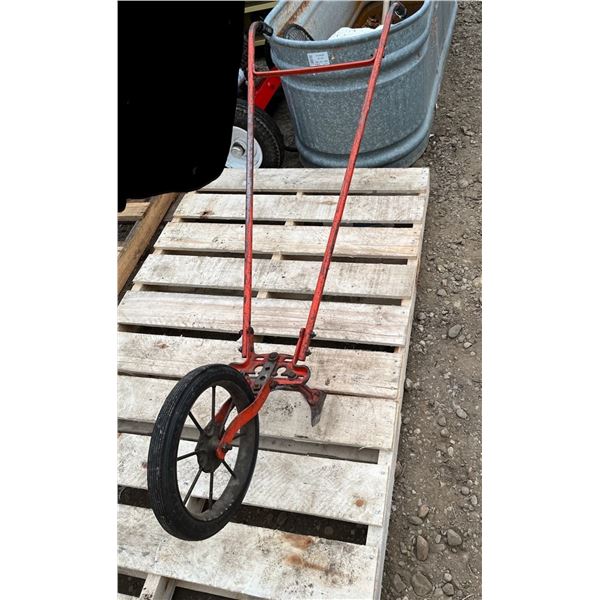Vintage Walk Behind Push Garden Tiller 70L 21W