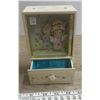 Image 2 : Holly Hobby music box with storage drawers