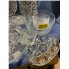 Image 5 : 20 + lot of vintage and antique glassware, including some crystal pieces