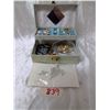 Image 1 : Jewellry box with various jewellry