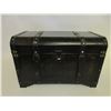 Image 1 : Flat Topped Trunk- 28.5"W X 19"H X 16"D