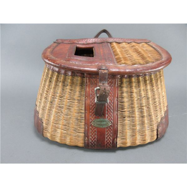 George Lawrence Portland Oregon Fishing Creel With Strap- Very Good Condition- 15"W X 9.5"H X 6"D