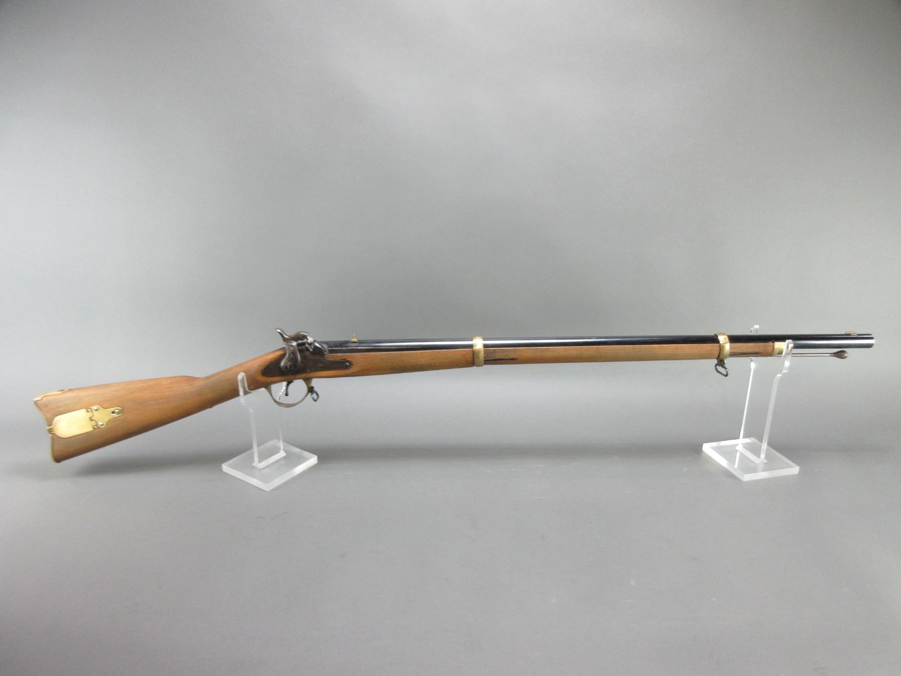 Italian Made Model 525 Percussion Rifle- .58- 32