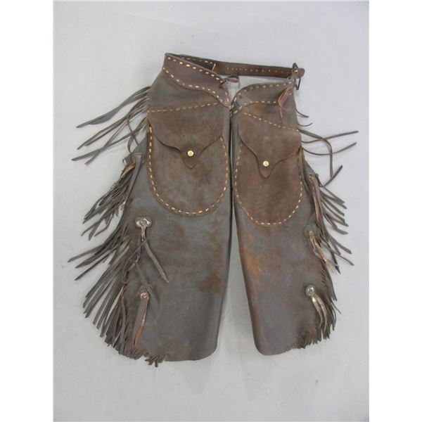 Buckstitched Chinks With Pockets- 30"