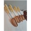 Image 2 : 4 Pairs Wooden Shoe Horns