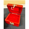 Image 2 : Ring Boxes with Rings