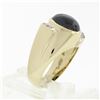 Image 8 : Men's Vintage 14K Gold Oval Cabochon Brown Star Sapphire & Diamond Cocktail Ring
