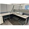 Image 1 : OFFICE PARTITIONS WITH 3 DESKS WITH DRAWERS (7 FT X 7 FT)