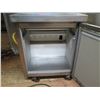 Image 7 : Hoshizaki America CRMR27-8 Worktop Refrigerator (works - gets cold)