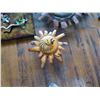 Image 3 : Qty 3 Lightweight Metal Mexican Wall Hangings: Gecko, Sunshine & Jar, Misc Sizes