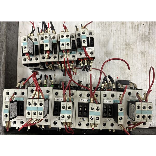 Lot of Misc. Siemens Contactors as Pictured