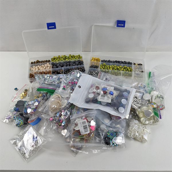 Lot of Mixed Beads & Jewelry Supplies