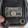 Image 3 : Vintage Singer Sewing Machine