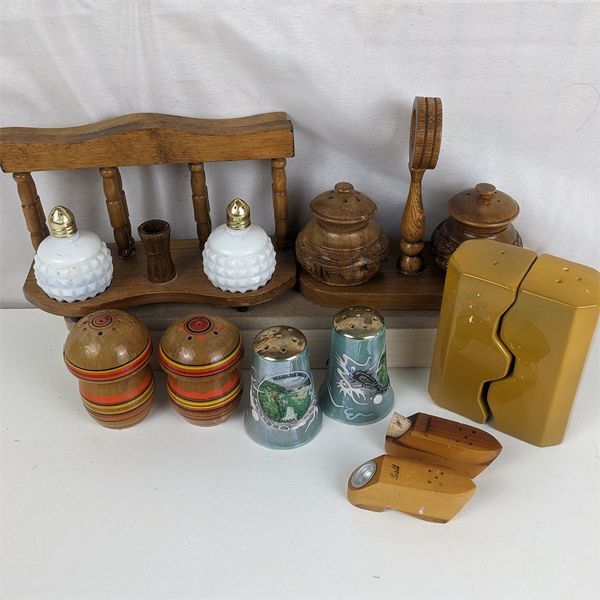 Lot of Vintage Salt & Pepper Shakers