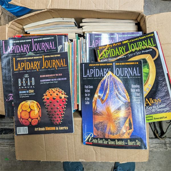 Large Lot of Lapidary Journal Books and Magazines