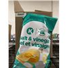Image 1 : Circle K Salt & Vinegar 8 x 180g