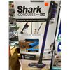Image 1 : Shark Cordless Pet Plus Upright Stick Vacuum