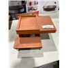 Image 2 : Locally Made Squirrel / Bird Picnic Table Feeder