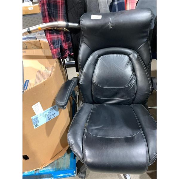 Lazyboy Office Chair