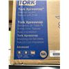 Image 2 : Tork Xpressnap Interfold Napkin 12 x 500pcs